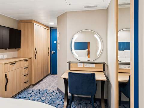 Utopia of the Seas Connecting Interior (CI) photo Utopia of the Seas Connecting Interior (CI) photo