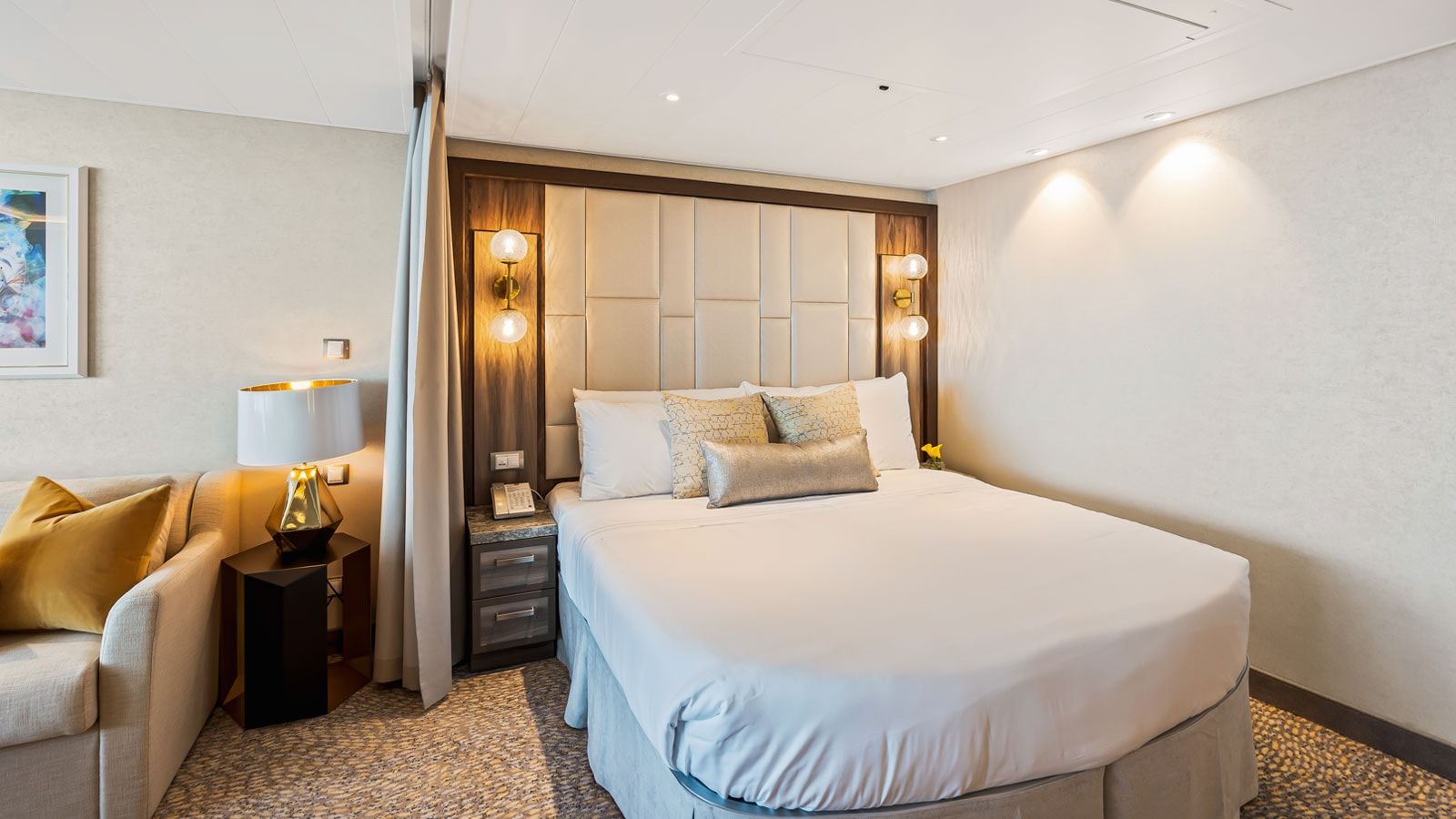 Utopia of the Seas Grand Suite - 1 Bedroom (GS) bedroom, photo 2 of 5