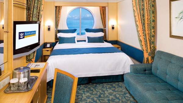 Representative photo: Voyager of the Seas Ocean View cabin