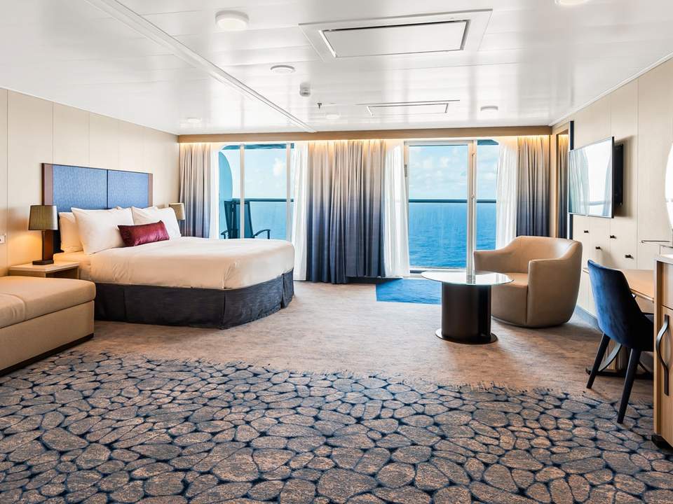 Wonder of the Seas Junior Suite (J3) cabin, photo 1 of 5