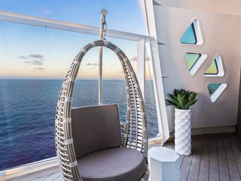 Wonder of the Seas Royal Loft Suite (RL) balcony, photo 2 of 3