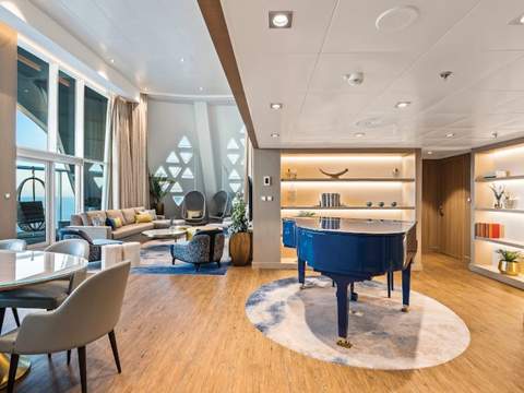 Wonder of the Seas Royal Loft Suite (RL) living area, photo 10 of 10