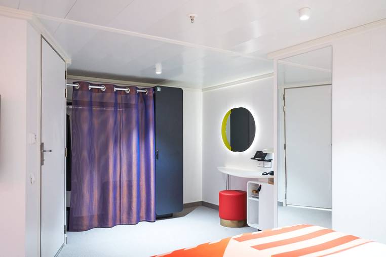 Virgin Voyages The Insider - Accessible (IN) cabin, photo 2 of 2