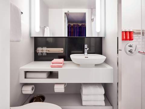 Virgin Voyages Sea Terrace – (Slightly) Smaller Balcony (TS) bathroom