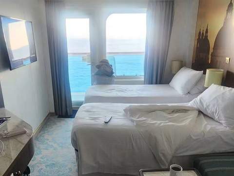 Guest photo of 7C cabin 2267 Guest photo of 7C cabin 2267