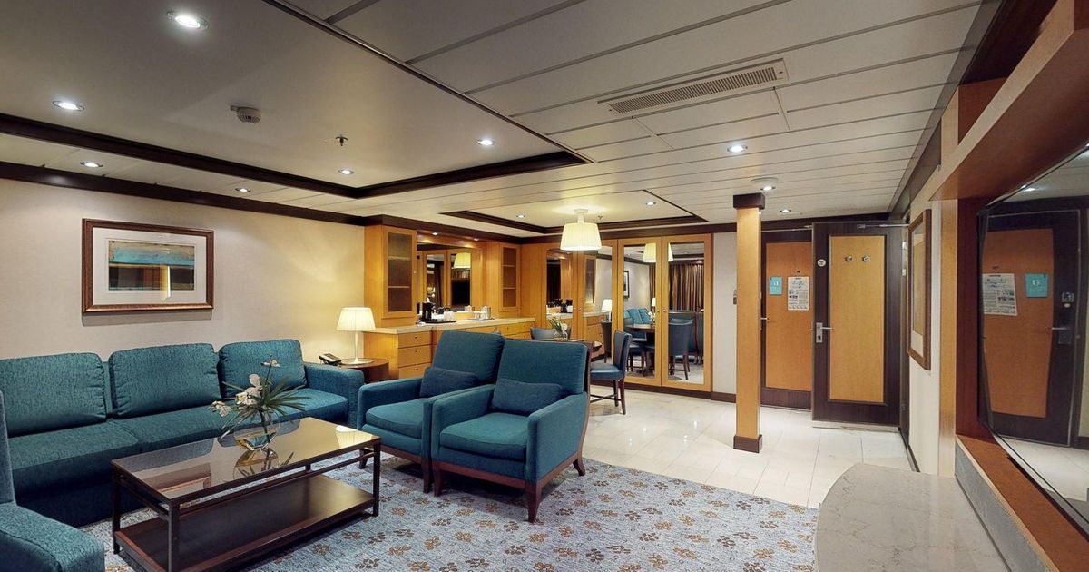 Carnival Adventure Cabin 11748 - suite Stateroom on Carnival Cruise Line
