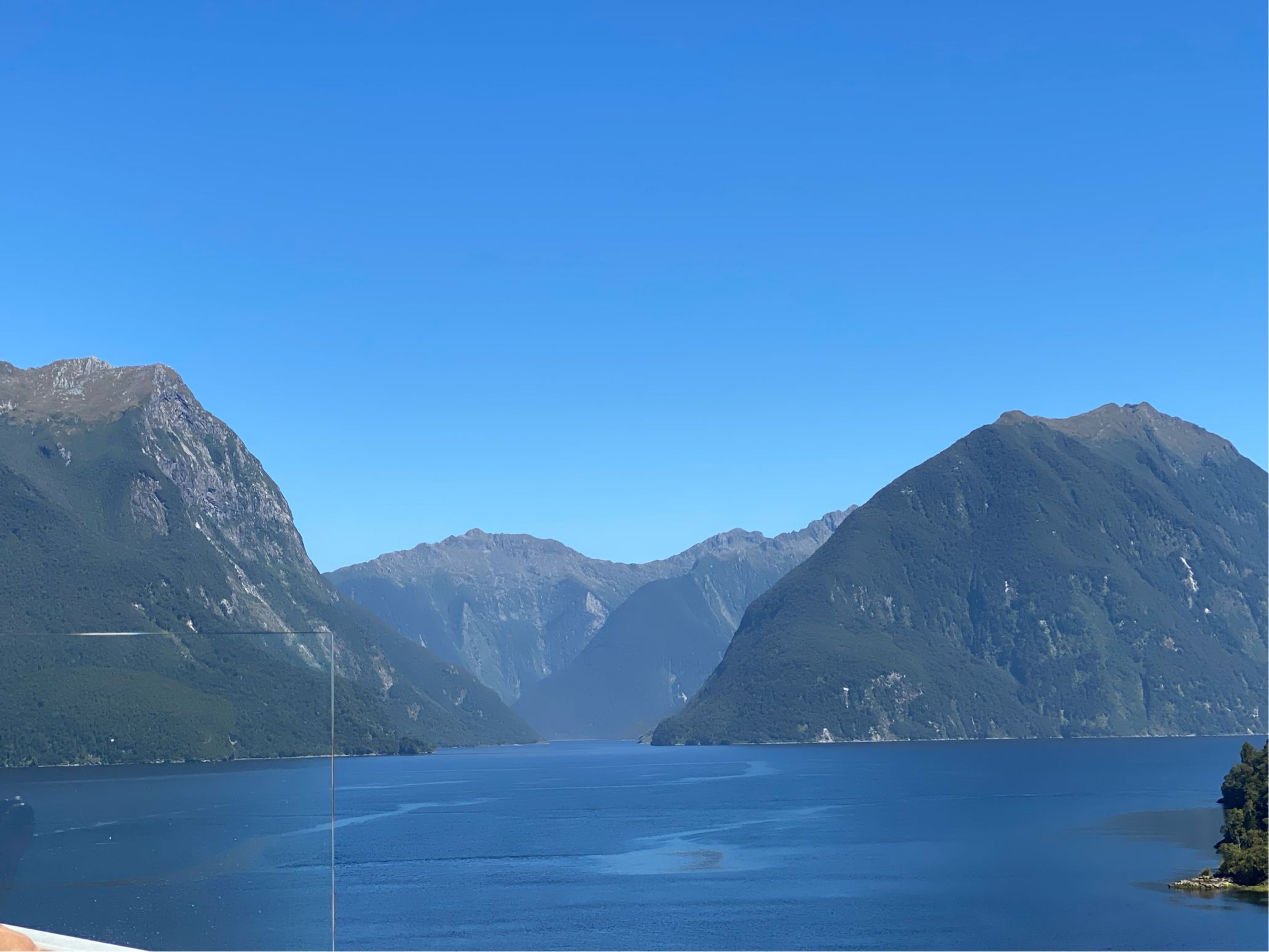Cruise Doubtful Sound