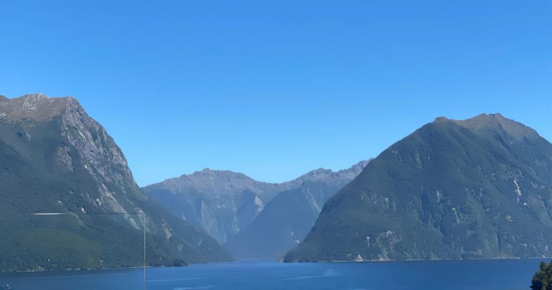 Cruise Doubtful Sound