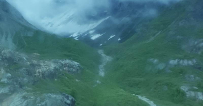 Cruise Stephens Passage