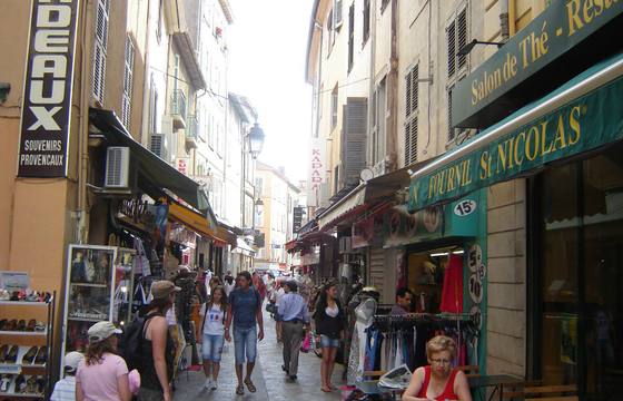Rue Meynadier