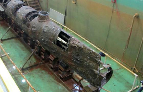 Charleston Naval Base & H.L. Hunley Submarine
