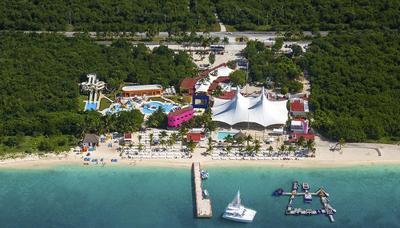 Cozumel Cruise Port - Playa Mia Grand Beach Park