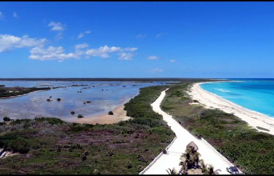 Punta Sur Eco Beach Park
