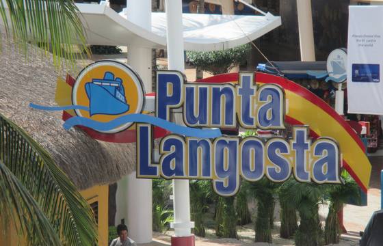 Punta Langosta Pier