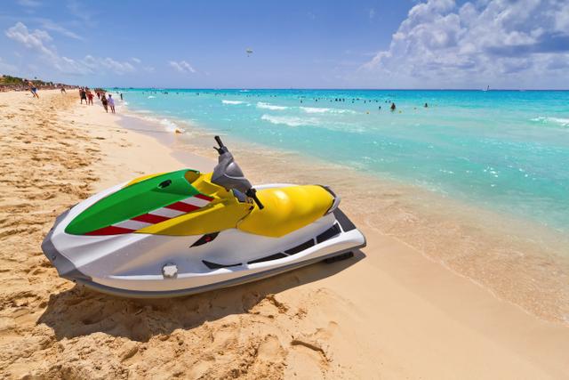 George Town Cruise Port - Water Sports