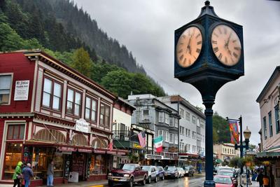 Juneau Cruise Port - Franklin and Front Streets