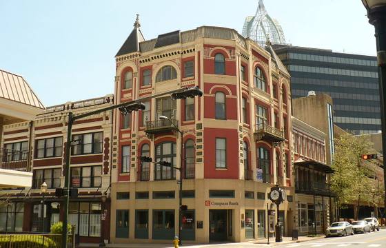 Explore Dauphin Street