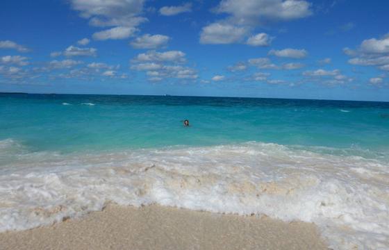 Cabbage Beach