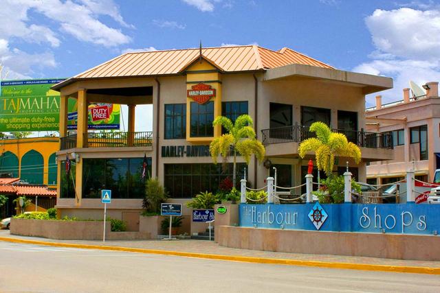 Ocho Rios Cruise Port - Shopping