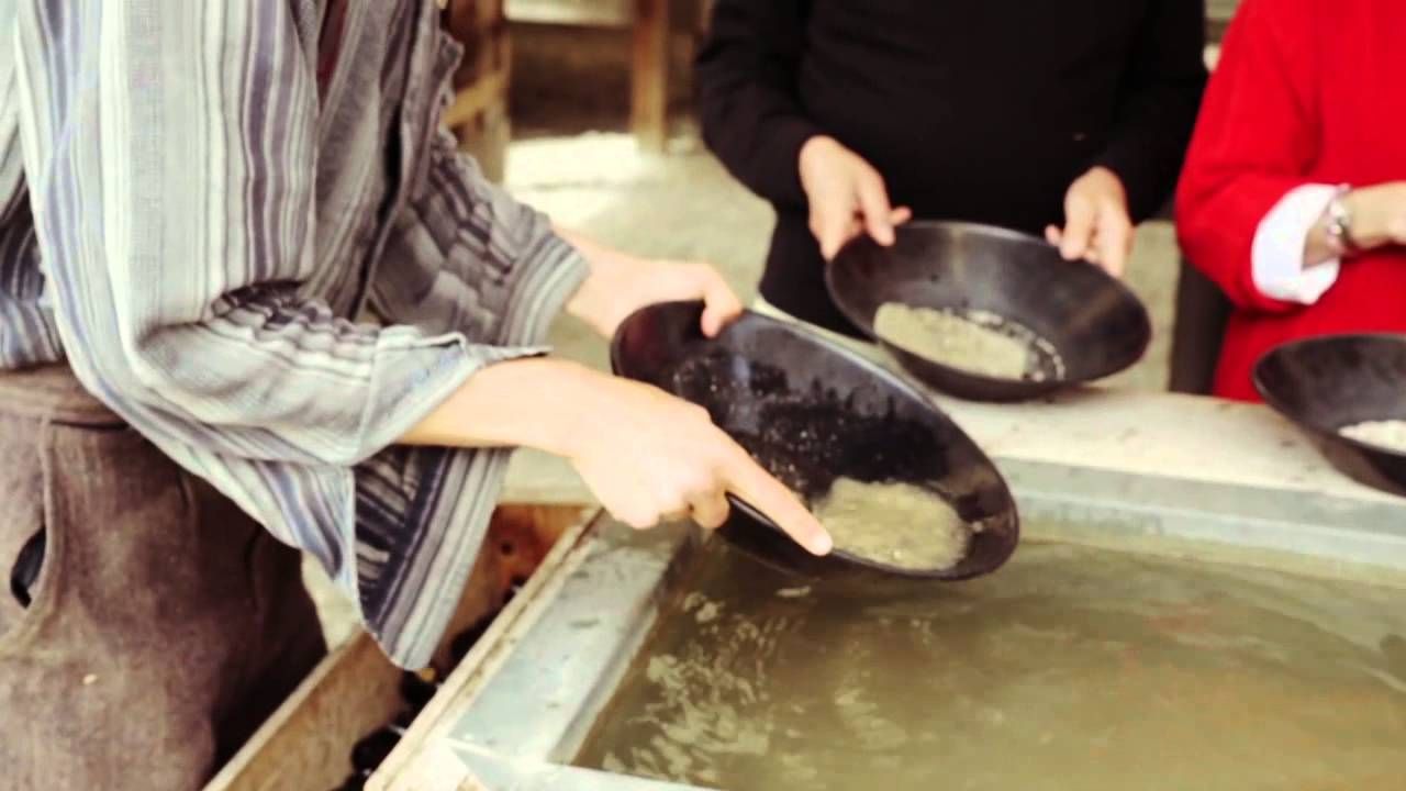 Skagway, Alaska - Pan for Gold
