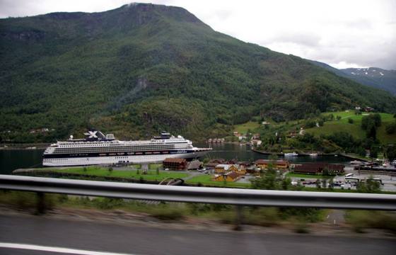 Flaam cruise port