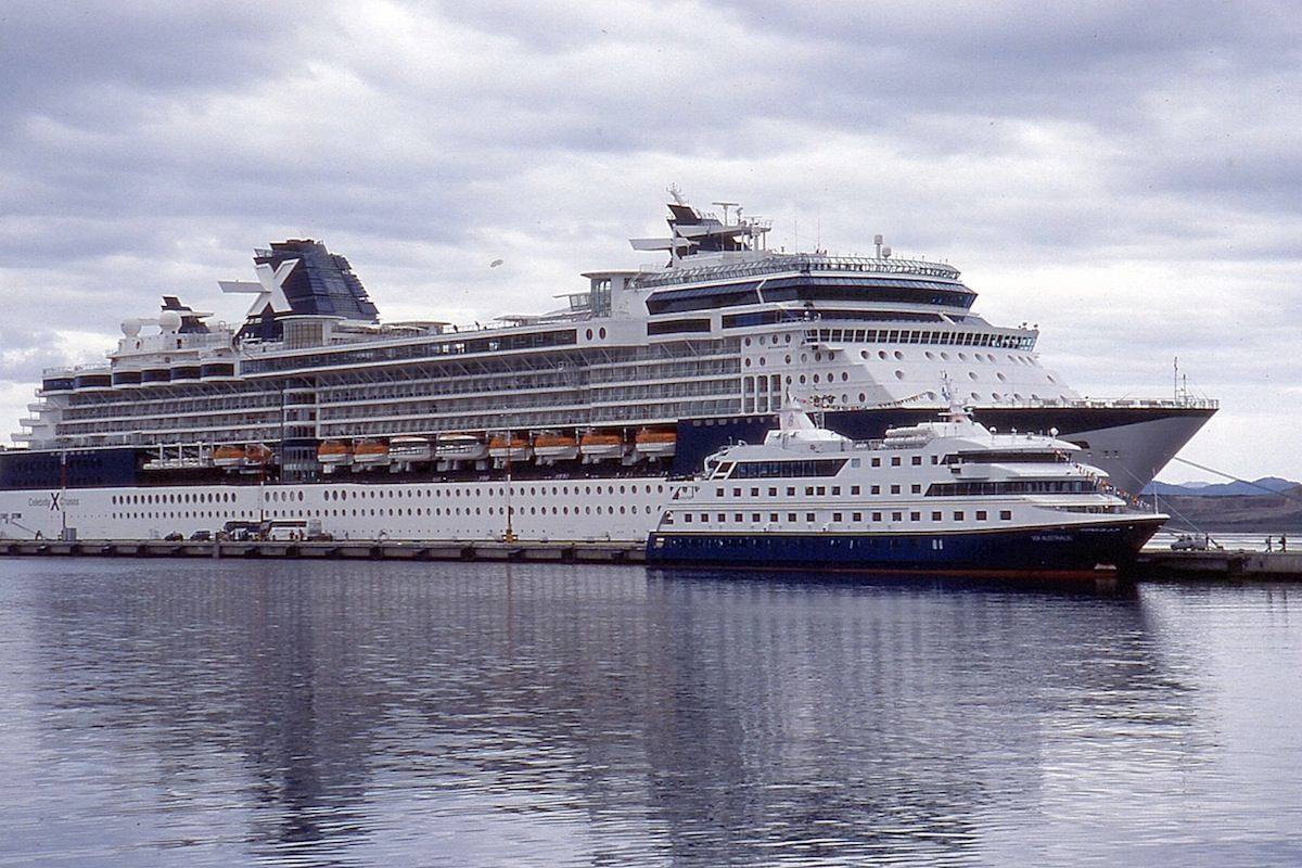 Kamares Cruise Port