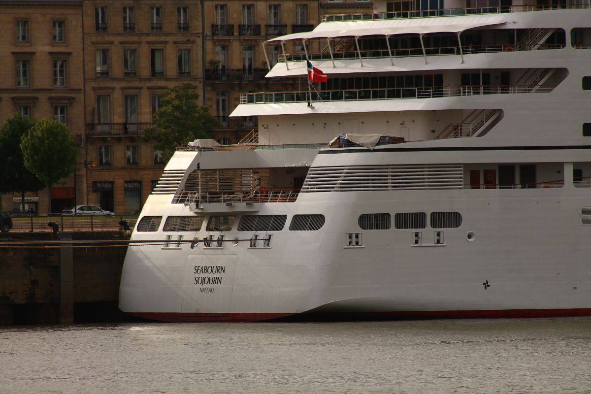 Le Verdon-Sur-Mer Cruise Port