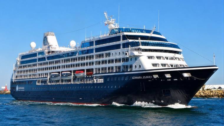 Azamara Journey cruise ship at sea