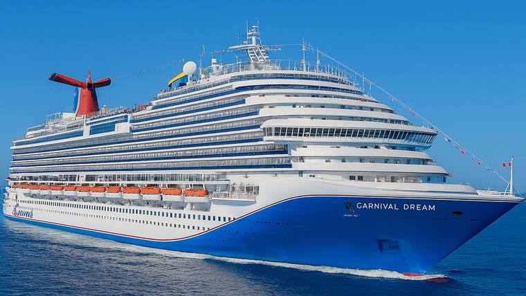 Carnival Dream cruise ship at sea