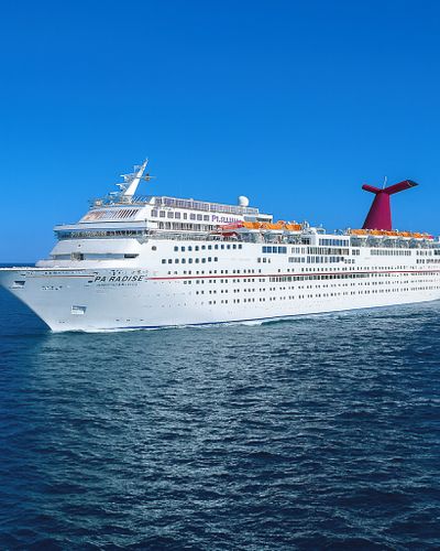 Carnival Paradise Fantasy class cruise ship