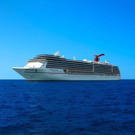 Carnival Pride at sea