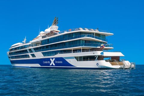 Celebrity Flora — 7 Night Galapagos Outer Loop cruise