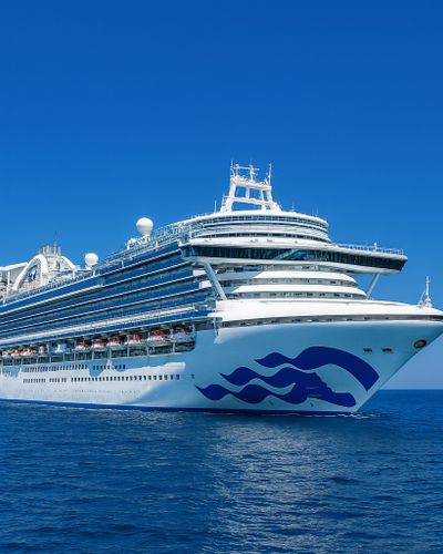 Crown Princess Grand class cruise ship