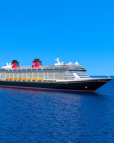 Disney Fantasy Dream class cruise ship