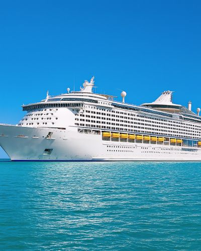 Explorer of the Seas Voyager class cruise ship