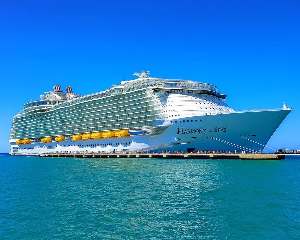 Royal Caribbean Harmony of the Seas cruise ship