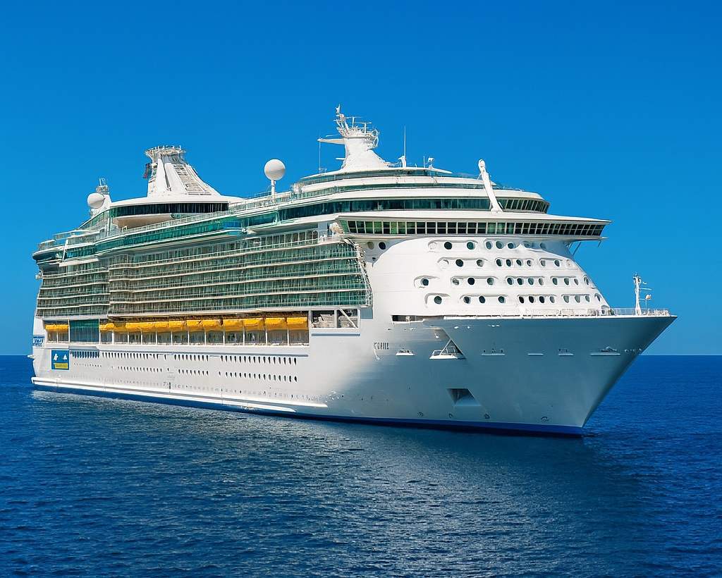 Royal Caribbean Independence of the Seas cruise ship
