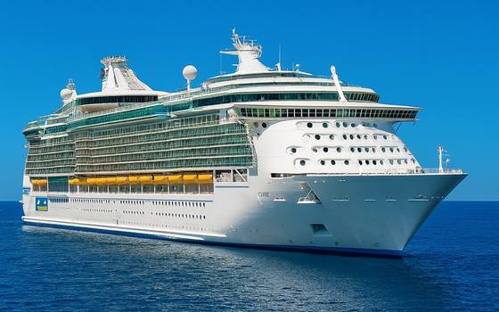 Independence of the Seas cruise ship