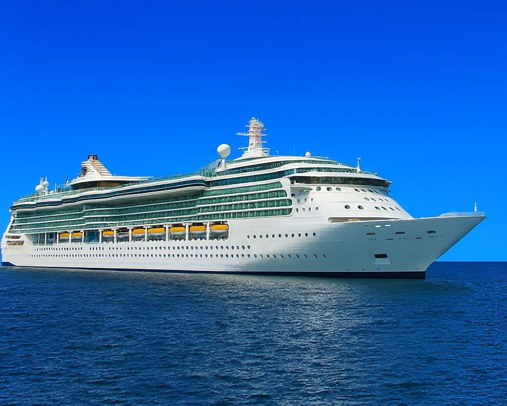 Royal Caribbean Jewel of the Seas cruise ship