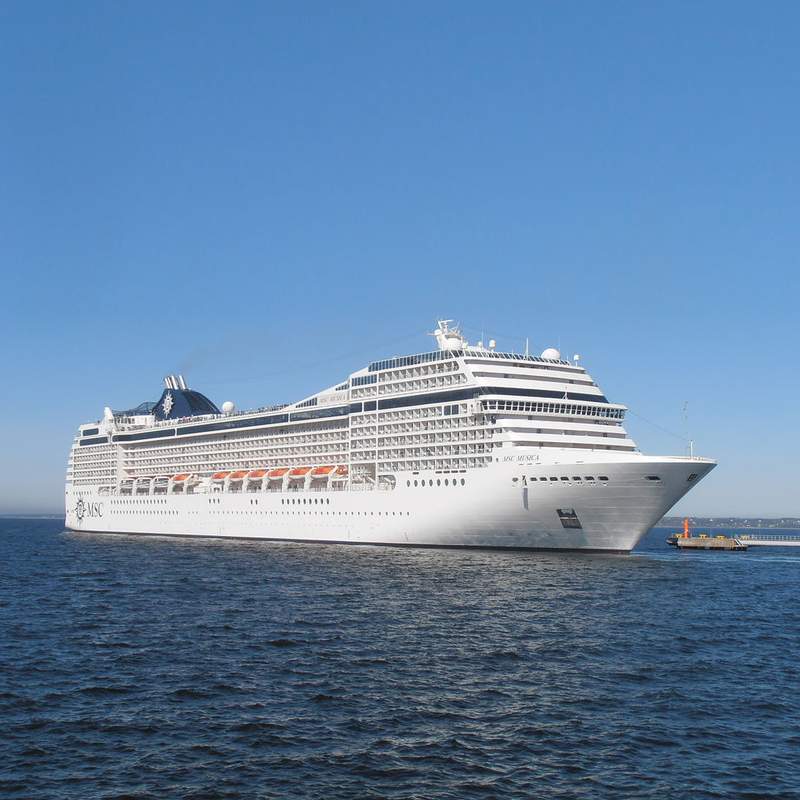 MSC Musica Size Infographic