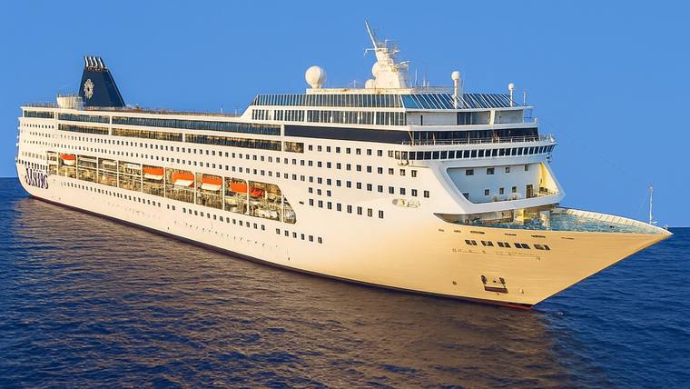 MSC Sinfonia cruise ship at sea