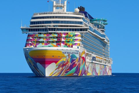 Norwegian Aqua — 5 Night Bermuda cruise