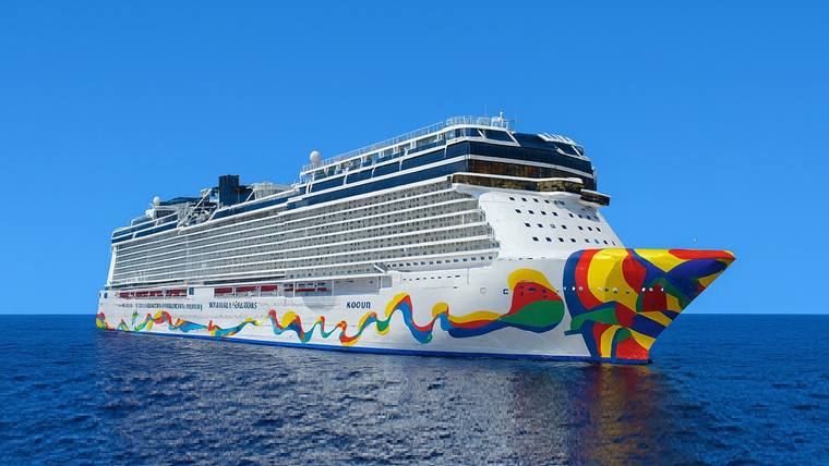 Norwegian Encore cruise ship at sea