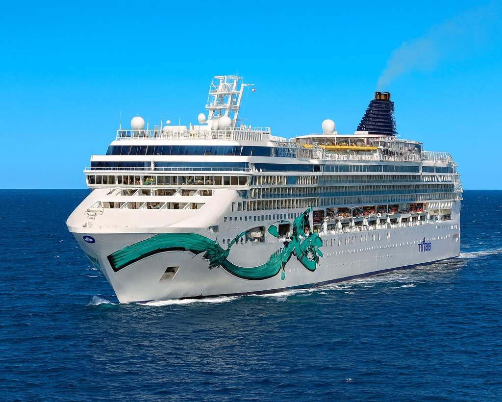 Norwegian Norwegian Jade cruise ship