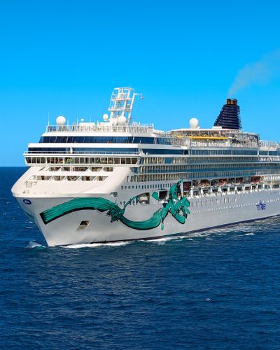Norwegian Jade Jewel class cruise ship