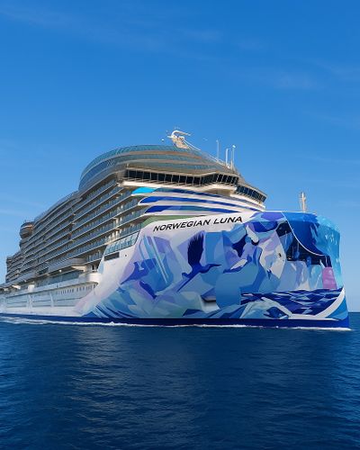 Norwegian Luna Prima Plus class cruise ship