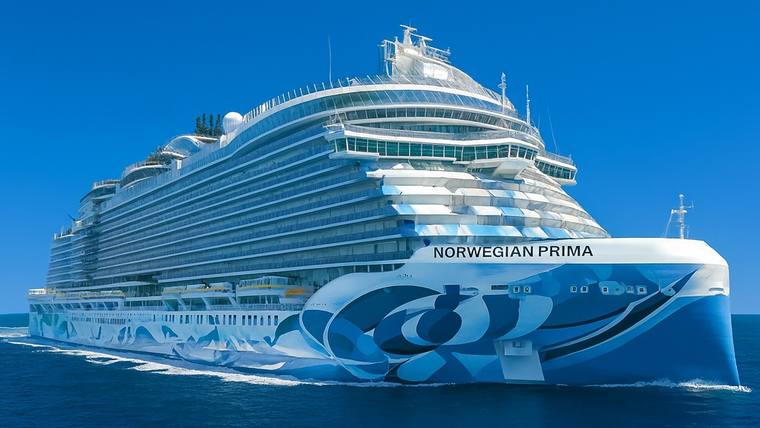 Norwegian Prima cruise ship at sea