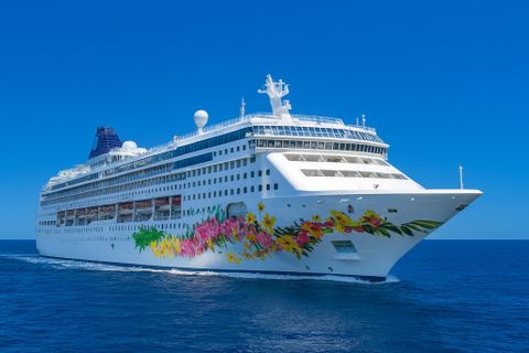 Norwegian Sky — 11 Night British Isles: Ireland & Scotland cruise