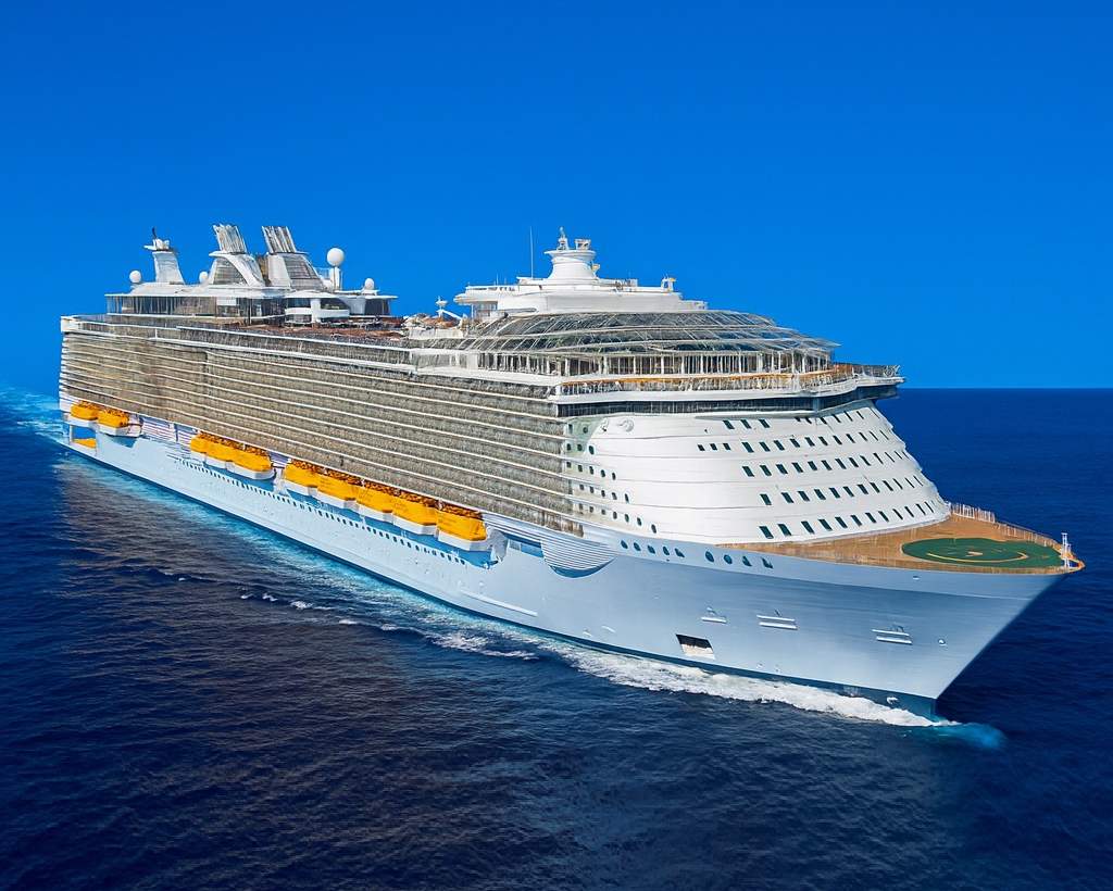 Royal Caribbean Oasis of the Seas cruise ship
