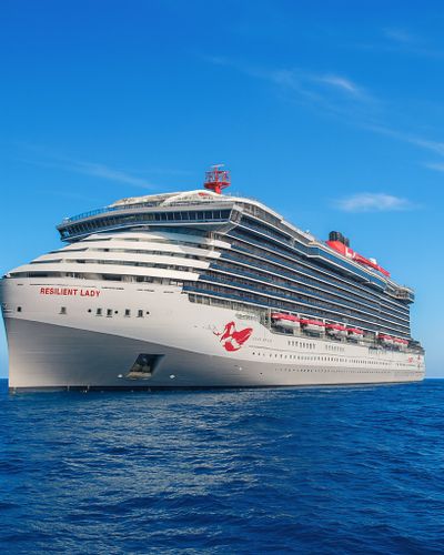 Resilient Lady Lady Ship class cruise ship